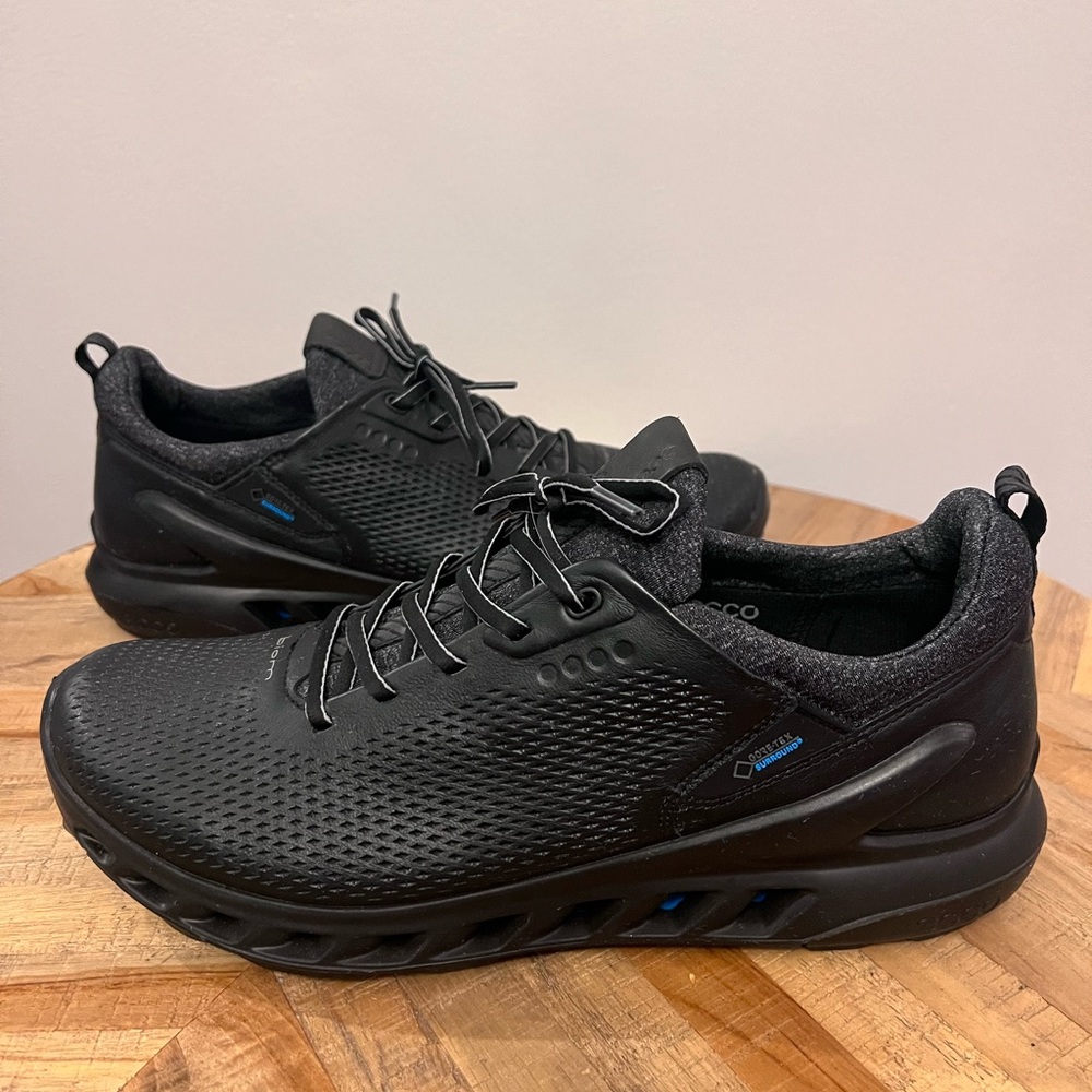 Ecco Black Athletic Shoes